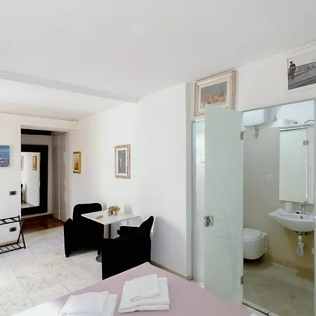 11 Duomo - Monolocale Caratteristico Apartment *