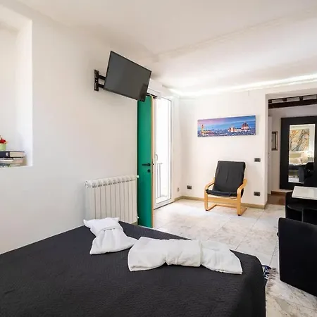11 Duomo - Monolocale Caratteristico Апартаменты